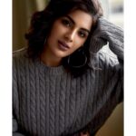 Samyuktha Menon Instagram – When the going gets tough .. take a pause ..breathe and Look right into the eyes of life. Nothing beats your own stare upon your reflections.

#loveyourself #selflove #confidence #nothingisimpossible #lifejourney #mystory #smile #reflections