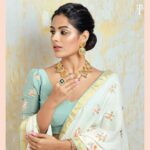 Samyuktha Menon Instagram – The designer series, presentingTT Signature Jewellery.
@ttdevassy ✨. Purity and tradition is now back in #vogue.