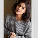 Samyuktha Menon Instagram - When the going gets tough .. take a pause ..breathe and Look right into the eyes of life. Nothing beats your own stare upon your reflections. #loveyourself #selflove #confidence #nothingisimpossible #lifejourney #mystory #smile #reflections My team @kalyanyasaswi @nehaavchander @sandhya__sabbavarapu