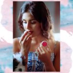 Samyuktha Menon Instagram - Deoshots from @vilvah_ are the cute little things I discovered recently. Rose and Vanilla from @vilvah_ Deoshot is my favourite amongst all. It's so handy, more like a pocket size deodarant and keeps me refreshed throughout the day.