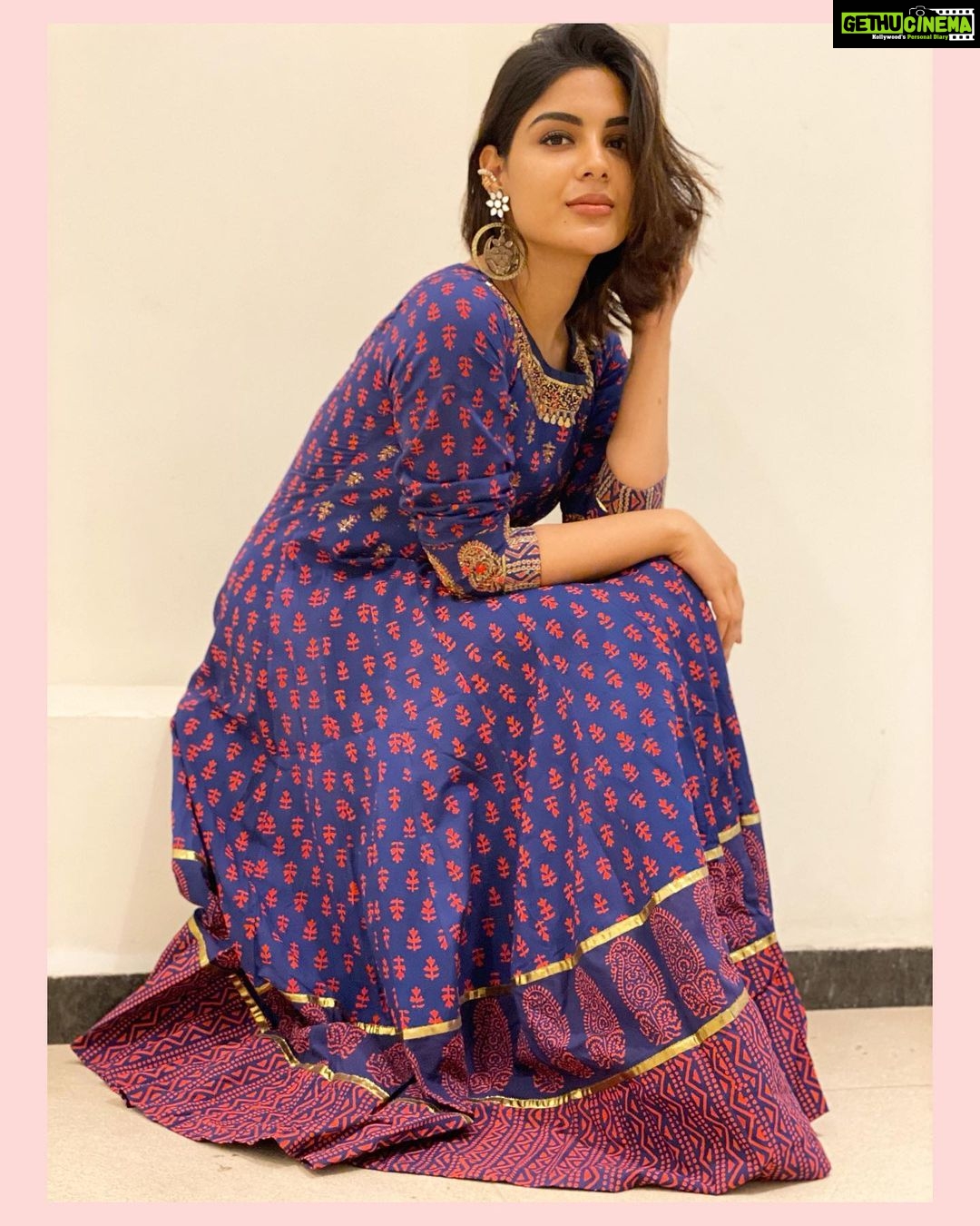 Samyuktha Menon Instagram - 👗 @jugalbandhi 📸 @faizsiddik