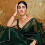 Samyuktha Menon Instagram - Everything has beauty , just see it .