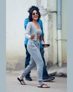 Samyuktha Menon Instagram - I want to appreciate the pap skills of @iambodhisattva_ 😁 #throwback