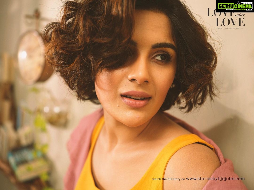 Samyuktha Menon Instagram - I dance to the tunes of my love from the first ray of hope to the last . LOVE AFTER LOVE - for an incredible love story click the link on my bio. #storytelling #photoseries #storythroughlenses