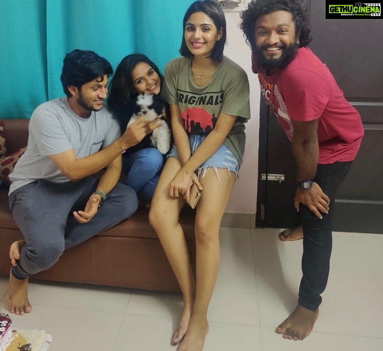 Samyuktha Menon Instagram - Thank you for all the love ❤️ I have the best people around me. All I want to say back is " LOVE LOVES TO LOVE " 😊😊
