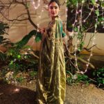 Samyuktha Menon Instagram – That’s the thing with handmade items. They still have the person’s mark on them, and when you hold them, you feel less alone.
Wearing Banarasi Silk #gauravjaigupta  #WorldOfWeaves #Weaversvillage #Tvm #DesignerGauravGupta #AkaaroBrand #Savetheloom 
@vummidianjaneyullu @akaaro 
Jwelry : #Vummidi Anjaneyullu jewelers (VAJ) Antique pure Silver jwelry .Now  available in Kerala only at Weaversvillage @worldofweaves.stl Weavers village