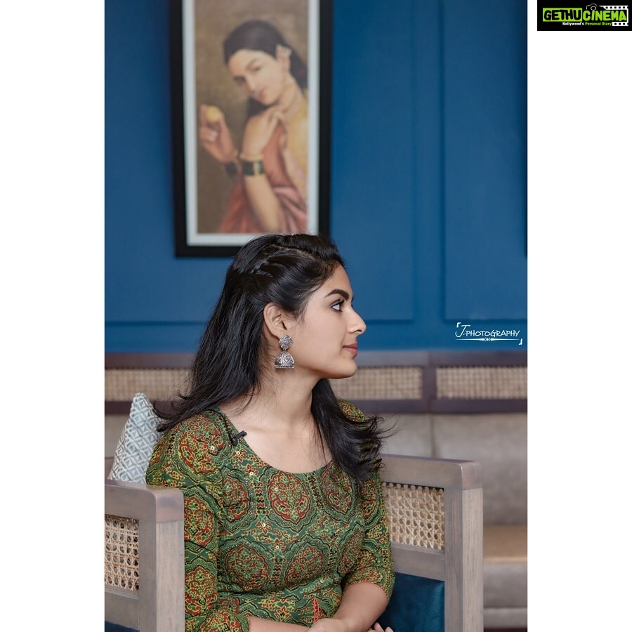 Samyuktha Menon Instagram - In a @jugalbandhi again ❤️❤️ Earring @jugalbandhi Hair @suluhairstylist 👠 @all_about_sole #kalki promotions PC @_decibelhost_