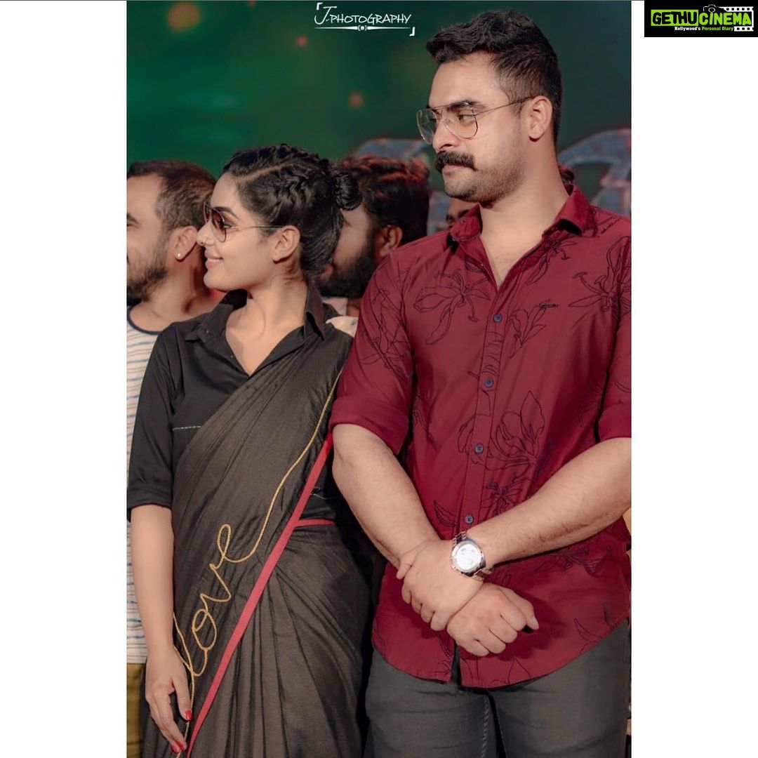 Samyuktha Menon Instagram - Our eyes says it all . The excitement , amazement,joy, laughter,cheers, anxiousness,overwhelmed . Thank you so much everyone. Kalki teaser trending in YouTube now. Find the link in my bio π @kalkithemovie