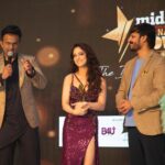 Sandeepa Dhar Instagram - #My1st 🥇 So, this happened over the weekend !!!! 💃🏻💥😁 #bestactress #award #Bisaat Thank you @middayindia for this . Thank you @vikrampbhatt for giving me Kiyaana ❤️ & @iamkunalmshahkms for making it happen 🤗 & @mxplayer for being awesome ! ❤️