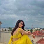 Sandeepa Dhar Instagram – Just sitting out here and wondering; So in retrospect, in 2016 , not a single person got the answer right to “where do you see yourself 5 years from now ?” 😬🤔🤭 
#justsaying 

______________________________
Outfit @meghakapoorlabel 
Styling @shru_birla