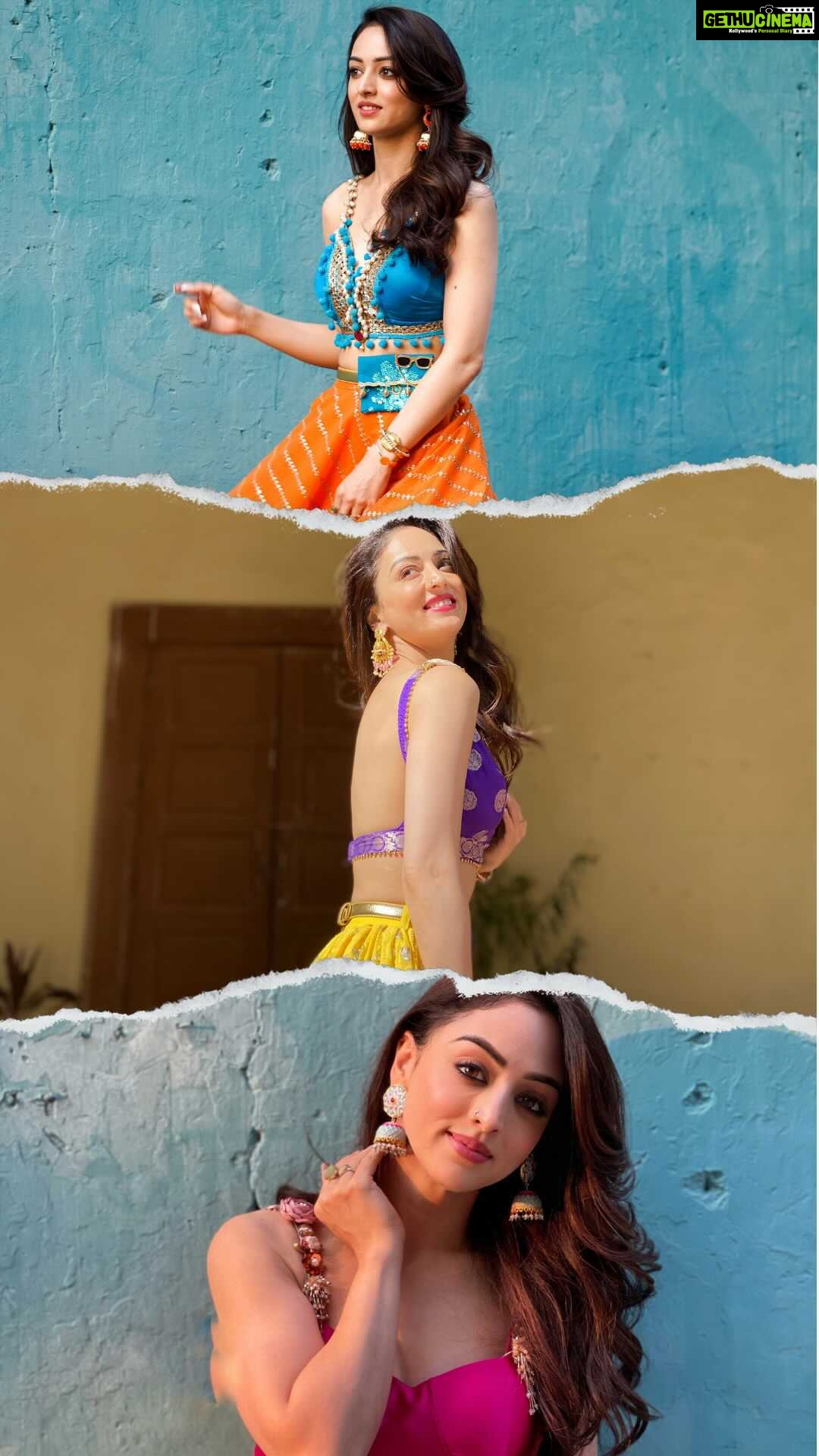 Sandeepa Dhar Instagram - Dressing up as MAINA was so much FUN !! BOLD... CRAZY... VIBRANT Watch “CHATTIS AUR MAINA” streaming on HOTSTAR Let me know in the comments which one do u like from these 3 , orange 🧡, yellow 💛 or Pink 💓