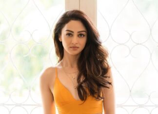 Sandeepa Dhar Instagram - What a beautiful thing it is , to be able to stand tall & say , “I fell apart & I survived. “ 🧡 ___________________________________ 📸 @dieppj 💄 @mukashu.mua Styling @shru_birla