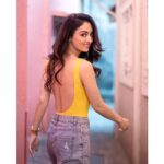 Sandeepa Dhar Instagram - I was walking around minding my own business & then suddenly someone said FRIES 🍟👀🍭 ————————————————————— 📸 @dieppj 💄 @sneharodricks Hair @pevekarrupesh Styling @shru_birla