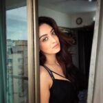 Sandeepa Dhar Instagram - So it turns out that being an adult is mostly just googling how to do stuff. 🤷🏻‍♀️✌🏻 #quarantinelife