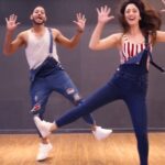 Sandeepa Dhar Instagram – Happppppy Birthdayyyyy to this mad talented boy @melvinlouis ! One of the most resilient, hardworking guy i know & a fab friend. Hope u keep growing & evolving Mel!! Have a fantastic year ahead. 🤗 
This video pretty much encapsulates our vibe . Whatte Fun!! 🎁 🎈 🥳