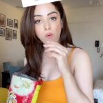 Sandeepa Dhar Instagram - This google filter is a FRAUD !!! 😤🥺 _____________________________________________ #reels #reelitfeelit #google #check #fitness #fashion