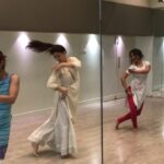 Sandeepa Dhar Instagram - #tb Got the opportunity to perform Indian semi classical after a really long break of 10years. #gettingback2myroots A lot of ppl ask me abt my journey of dance, I am no expert at any of it but from my personal experience if there is one thing that sure shot worked for me, it was learning Bharatanatyam as a kid. It set my foundation for all the other different forms of dancing that I learnt over the years. Most importantly it brought balance, grace, sense of rhythm and discipline into my life. Barely had 2 hours to learn the entire choreo by @rishikaysh01 hence it’s very rusty. P.sThis was the 1st day of rehearsal so don’t judge 🤯