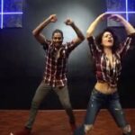 Sandeepa Dhar Instagram - Tan tana tan tan Tara !!! Madness with @melvinlouis ! 💃🏻💃🏻 #fastestmillion #judwaa2 #chaltihaikya9se12 #dance #happiness
