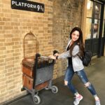 Sandeepa Dhar Instagram – Harry Potter’n around!! 🐣
#londondiaries #harrypotter #shenanigans #madbehaviour @london