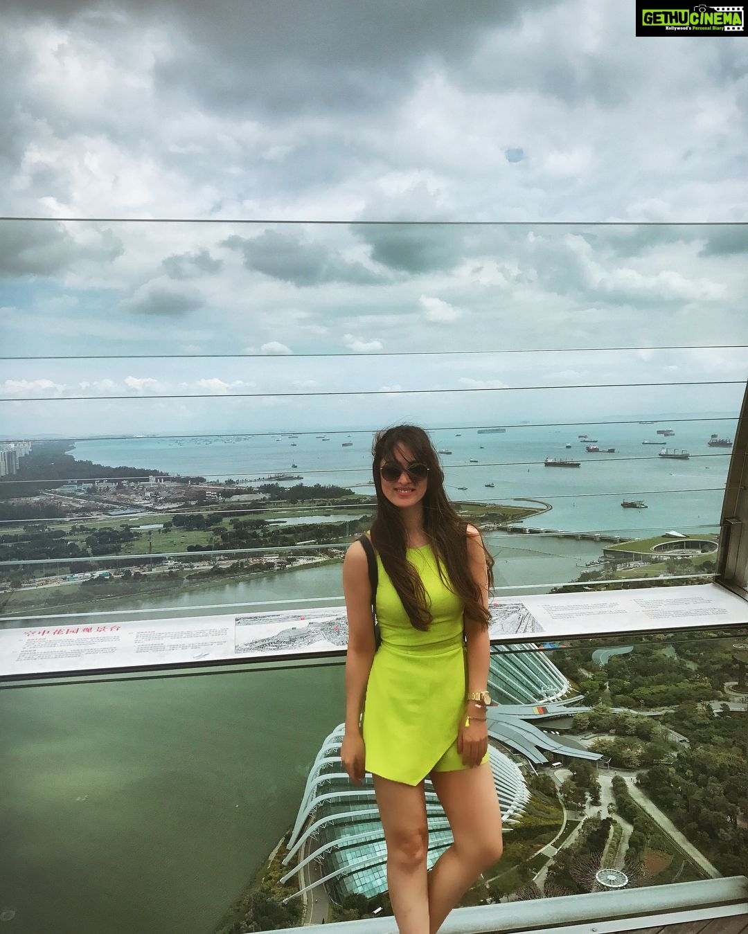 Sandeepa Dhar Instagram - Abandonment ! ✨🙃 #crazyview #windy #candid #forachange #travel #singaporediaries Marina Bay Sands