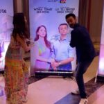 Sandeepa Dhar Instagram - Photo dump from a day well spent with some supremely talented people with whom I have had the privilege of working. Swipe left , ignore the 6th pic 😑 It’s every actor’s dream to work with @imtiazaliofficial & mine came true 💃🏻 Thank you @mukeshchhabracc @mukeshchhabracc for making this happen. 🤗❤️ Thank you @kumararchit & #sajidali for making me a part of the world of Mithu & Teji & being the bestest directors ever. Can’t wait for the world to watch the world you both have so beautifully created. Thank you @nidhisethianair for calling me up on a rainy day in Pondicherry. It will forever remain the most memorable phone call. Thank you @srustij for being the most awesome EP & always infusing positivity whenever we meet. 🤗 Thank u @rajeshshukla18 for being an awesome DOP & making me look pretty without makeup 🙌🏻🤗 Thank you @suveera.swetesh.stylist for making me look like Mithu & I will never forget the nighties 😄 And lastly but most importantly Thank you everyone at @wearewsf @sonylivindia @reliance.entertainment for bringing this story to the world & making me a part of it. DR.ARORA STARTS STREAMING ON SONYLIV FROM 22nd JULY
