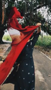 Sanya Malhotra Instagram - 🌹

Main vekhya bada na oh lakhaan vichon aave mainu