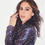 Sara Ali Khan Instagram - Ji Kyun? Kyunki GQ ✨🪩 👔 : @tanghavri 💇‍♀️: @kantamotwani 💄: @kavyesharmaofficial 📸: @mohitvaru