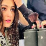 Sara Ali Khan Instagram - What’s my name? 💁🏻‍♀️ That’s a fun game #SarakaSaraReels #ThrowbackWaleFeels