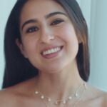 Sara Ali Khan Instagram - Turns out I wasn’t alone when I healthified from 96 to 56 kgs to beat PCOS 💪✌️ 30 million others have healthified on the @healthifyme app! 🙌🙌 See the story of Dr Rashi, Srikant, Rakesh, and Priyanka who healthified to be fitter parents, better professionals and to overcame PCOS, diabetes. Hai yeh stories Chaka chak? Toh chalo tell me your reason in the comments and begin your Healthify journey! @sri_kanth_venu @dr.priyankajain23 @story.of.selflove @kkthukral @tusharvashisht #HealthifyMe #itstimetohealthify