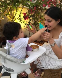 Sara Ali Khan Instagram - Happiest First Birthday Baby J 🎂🎂🎂❤️❤️❤️🤗🤗🤗