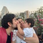 Sara Ali Khan Instagram - Happiest First Birthday Baby J 🎂🎂🎂❤️❤️❤️🤗🤗🤗