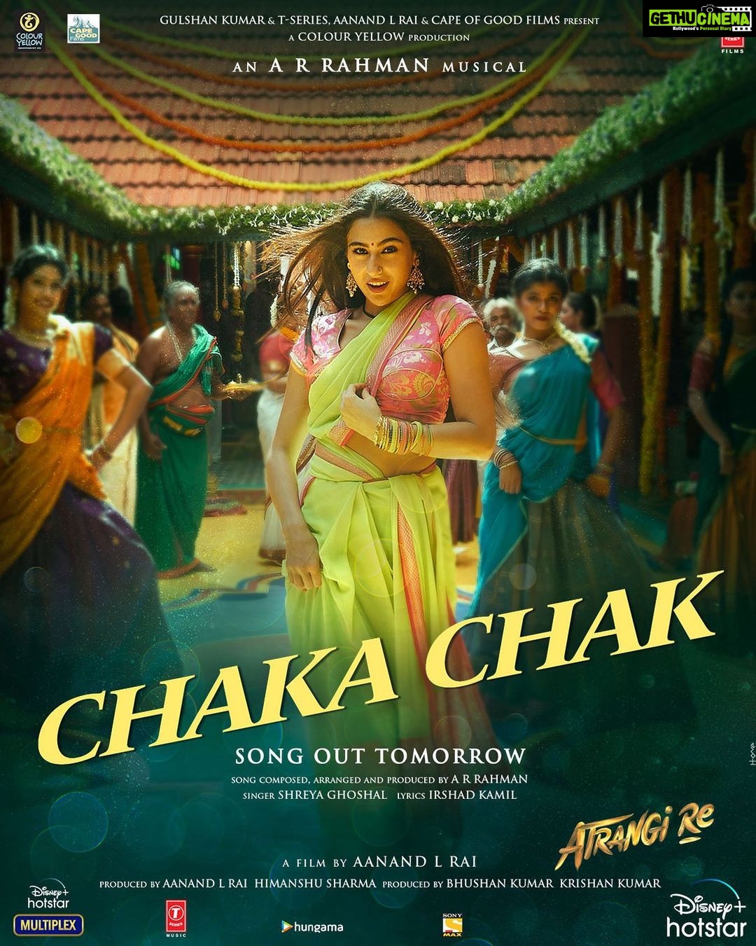 Sara Ali Khan Instagram - Bihar ki chori💃 Atrangi love story💞 Alag hai relation👫 Jhatak hai iska fashion 🌈🥻 But is shaadi ke occasion 👩❤️👨 Par karenge full on celebration 🎊🎉 #ChakaChaka, out tomorrow. @DisneyPlusHotstar @aanandlrai @akshaykumar @DhanushKRaja @arrahman @shreyaghoshal #BhushanKumar @kamil_irshad_official #HimanshuSharma @cypplofficial #CapeOfGoodFilms @tseriesfilms @tseries.official @ashishsverma @vijayganguly
