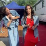 Sara Ali Khan Instagram – If Sara Ali Khan was in Squid Game? 😂😂🔫
Her greeting style would be the same 💁🏻‍♀️🙏🏻