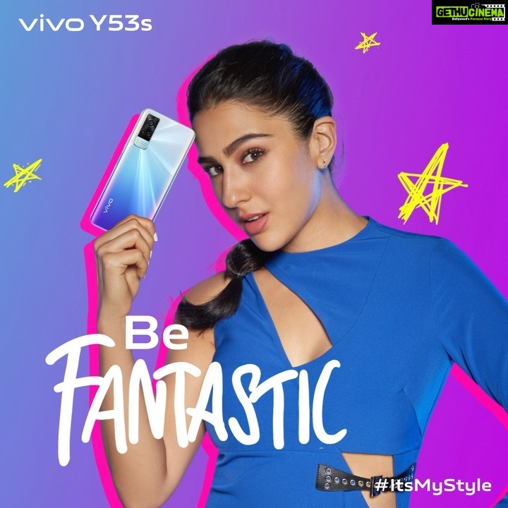 Sara Ali Khan Instagram - The new #vivoY53s adds more to my style, helping me stand out every day! β¨ Now itβs your turn, get your hands on its Fantastic Rainbow π shade and start being spectacular again. π€© #ItsMyStyle β¨ with @vivo_india To buy now visit vivo.com/in β #partnership