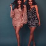 Sara Ali Khan Instagram – Real princesses fix each other’s crowns 👑
Friendship, inspiration, motivation from gyms to gowns 👗
Loving, laughing, smiling, no place for frowns 🥰
Because it’s always a blast with you at home, at shoot or in remote Indian towns 🌊