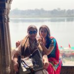 Sara Ali Khan Instagram - Happy Mother’s Day Mummy👩‍👧🐣🐥 Loved you since I was in your tummy 🤰 P.S I love the fact that you’ve visited every set of mine ❤️ To make you proud is why I try to shine ✨ Shooting Time