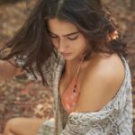 Sara Ali Khan Instagram - The eyes shout what the lips fear to say 🤫💋 So if you have something to hide you’d better look away 👀 📸: @rohanshrestha 💆🏻‍♀️: @florianhurel 👙: @lakshmilehr