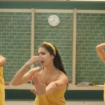 Sara Ali Khan Instagram - Want to fight body odour and stay ‘shower fresh all day long’? 🚿💐 Then let me make you listen to my favourite song 🎵🧏🏻‍♀️ So what are you waiting for, why prolong? ⏰ 🤷🏻‍♀️ Since it’s inevitable that with #rexonadeodorant you belong 💁🏻‍♀️🤝 #partnership