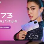 Sara Ali Khan Instagram - Ready, set, smile 📸😃 Time to watch me slay in style 🙌🤙 Coming soon, just wait a while ⏰✌️ Amazing camera, superb dial Best by far- by a mile 🙌 #vivoY73 #ItsMyStyle​ @vivo_india