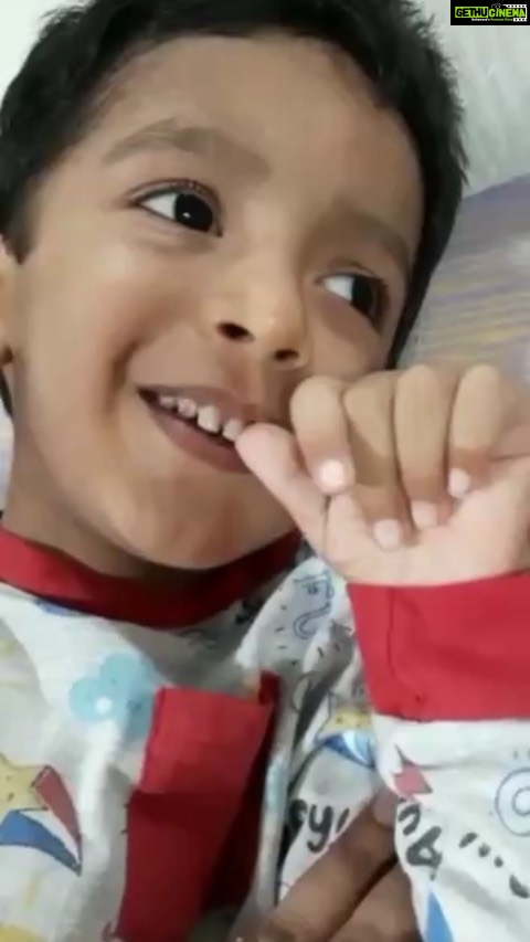 Sara Ali Khan Instagram - https://www.impactguru.com/fundraiser/donate-to-ayaansh-gupta