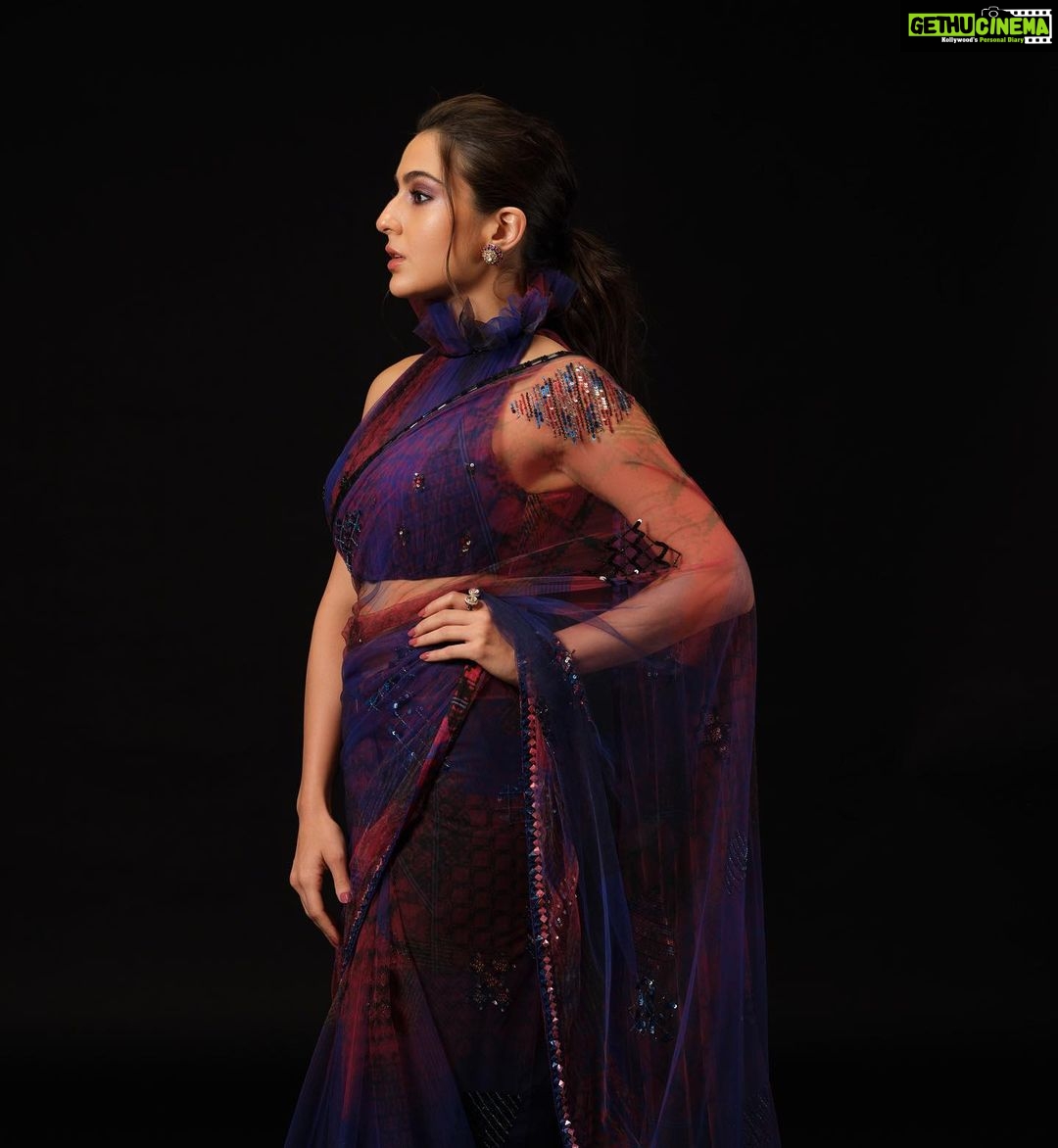Sara Ali Khan Instagram - đđĒŠđĒđ đ: @manishmalhotra05 đ: @florianhurel đââī¸: @the.mad.hair.scientist