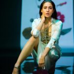 Sara Ali Khan Instagram - Not on my knees but still got the diamonds 💎💙🪩 @elleindia Content director & Editor: @kamna.malik Photographer: @sushantvkadam Fashion Editor: @zohacastelino Hair: @the.mad.hair.scientist Make-up: @florianhurel (@latelierartistmanagement) Words: @hasinakhatib Assisted by: @wetgertrude, @davesh_mehta_photography (photography), @bhaktilakhani (make-up), @komal_shetty_, @notdiishaa (styling) Editorial Assistant: @alizaafatmaa Production: @cutlooseproductions Artist’s management agency: @spicesocial