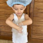 Saumya Tandon Instagram - Meet our ever ready in house Dr, he gives injection and davai. He keeps us all healthy and happy 😃. #happy #bestmoments