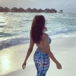 Shalini Pandey Instagram - Happiest at the beach 🌊 Adaaran Prestige Vadoo