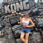 Shama Sikander Instagram - Life is an adventure and i am adventurous 😎😎.... . . . #adventure #islandofadventure #travel #nature #explore #jurassicpark #wanderlust #love #beautiful #trip #picoftheday #adventuretime Island of Adventures, Orlando Florida