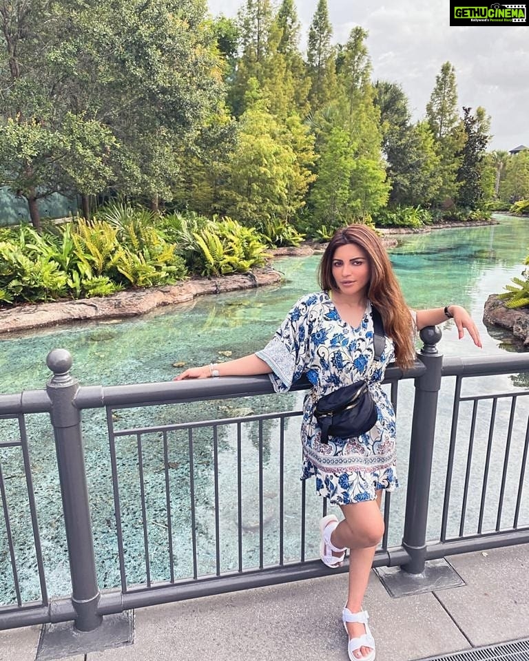 Shama Sikander Instagram - Whatever story we tell ourselves is the one that will come true..... . . . #love #adventure #beautiful #nature #beauty #holiday #smile #travel #vacation #happiness #loveyourself Disney Springs Orlando, Fl
