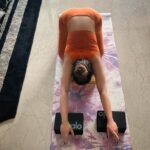 Shama Sikander Instagram - Happy International Yoga Day🧘‍♀️😇.... . . . #internationalyogaday #yogaday #meditation #trending #yogapractice #yogalove #yogainspiration #peace #happy #calm #mindset #mindfulness #soul Mumbai, Maharashtra