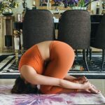 Shama Sikander Instagram - Happy International Yoga Day🧘‍♀️😇.... . . . #internationalyogaday #yogaday #meditation #trending #yogapractice #yogalove #yogainspiration #peace #happy #calm #mindset #mindfulness #soul Mumbai, Maharashtra