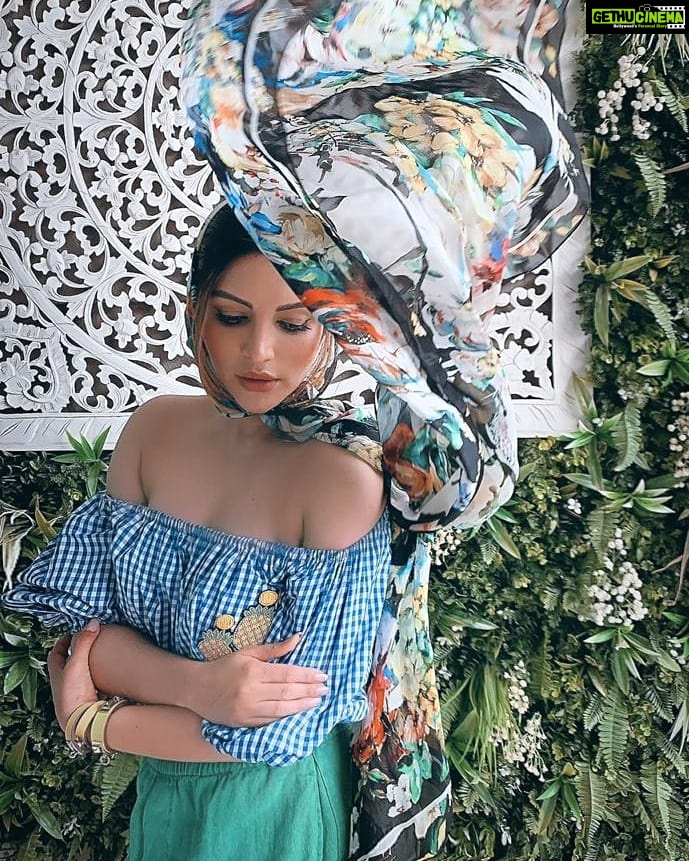 Shama Sikander Instagram - To be steady in the soul and free in the spirit... . . . #soul #love #life #peace #mind #nature #inspiration #motivation #happiness #selflove Mumbai, Maharashtra