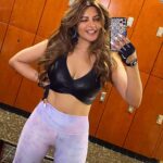Shama Sikander Instagram – Being goofy in the dressing room…. Leave a ❤️ if you do the same in your gym 🤓
.
.
.
#fitness #gym #workout #motivation #picoftheday #dressingroom #fit #health #lifestyle #goals